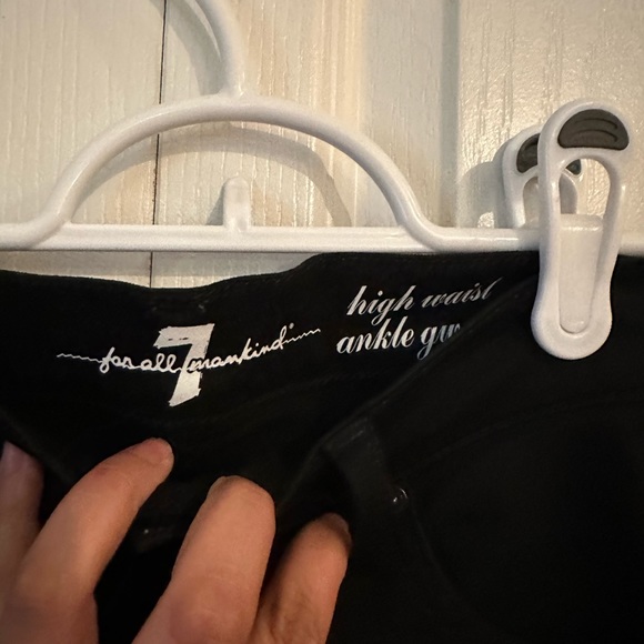 EUC 7 for all mankind Genevieve ankle angled hem black skinny jeans - Picture 7 of 9